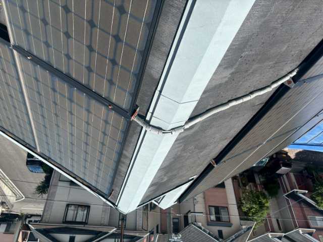 太陽光周辺の棟板金